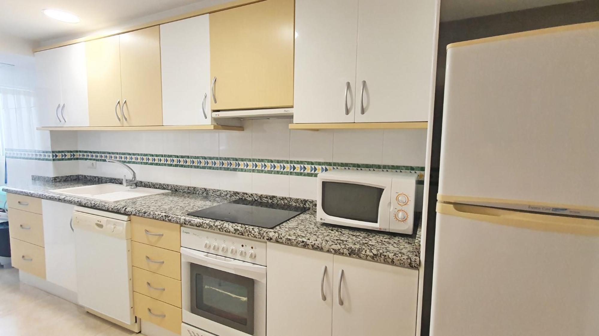 Apartament Aigua Blava Primera Linea - Alquiler Solo Familias Playa de Gandia Zewnętrze zdjęcie