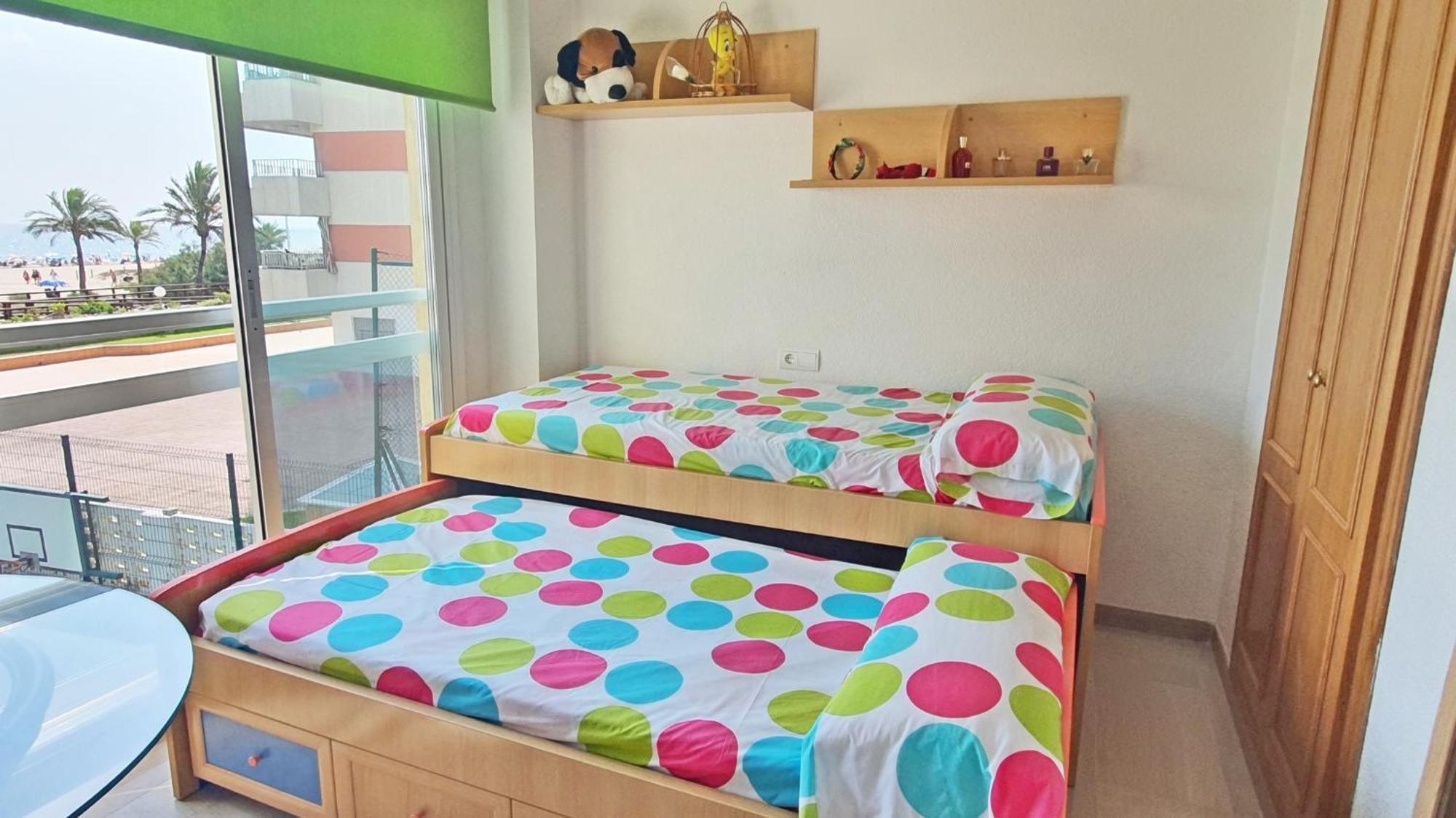 Apartament Aigua Blava Primera Linea - Alquiler Solo Familias Playa de Gandia Zewnętrze zdjęcie