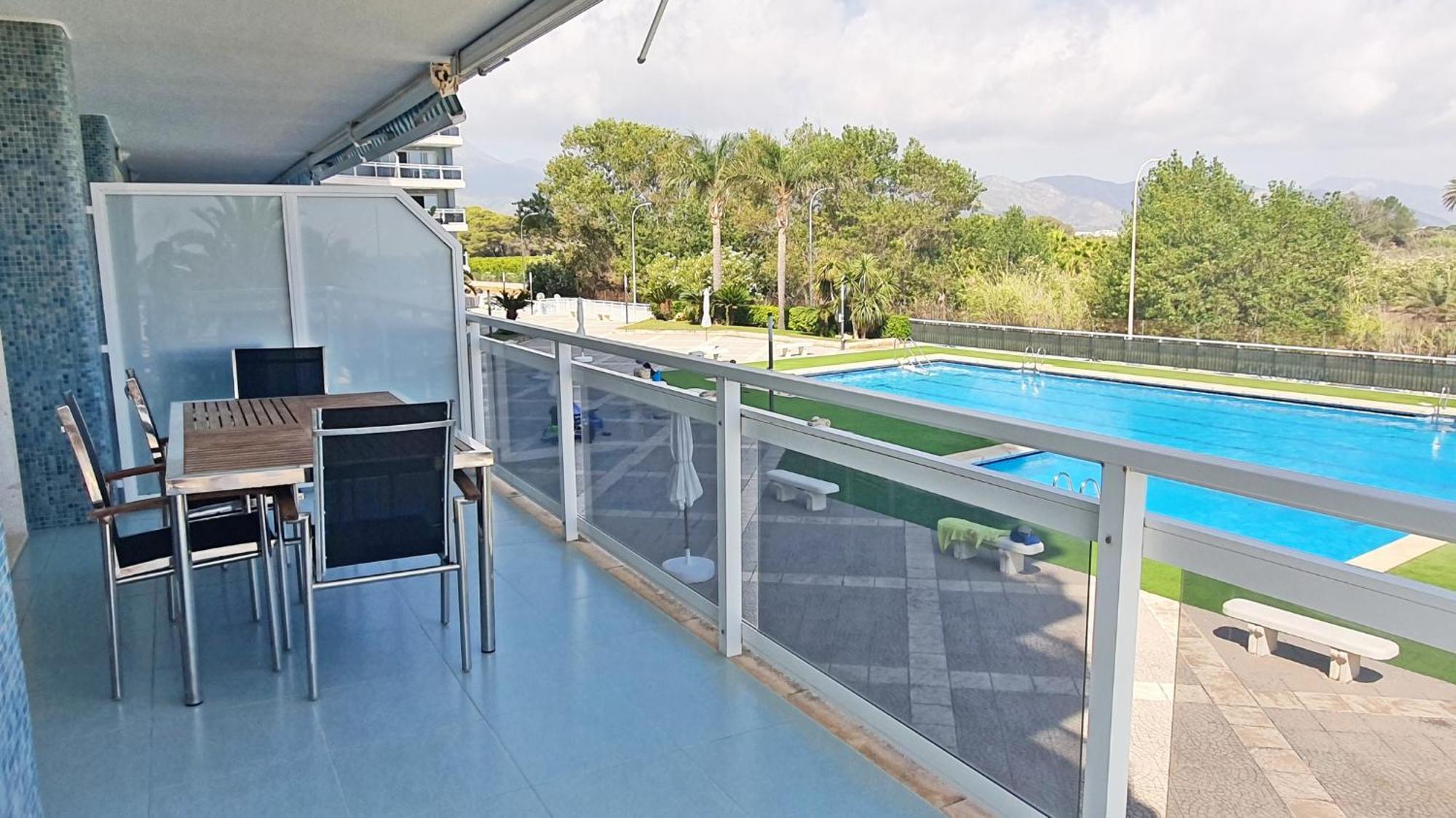 Aigua Blava Primera Linea - Alquiler Solo Familias Playa de Gandia Zewnętrze zdjęcie