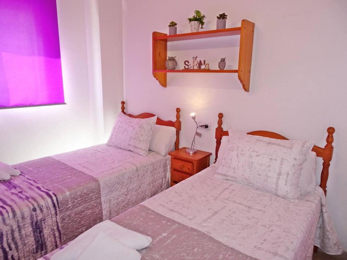 Apartament Aigua Blava Primera Linea - Alquiler Solo Familias Playa de Gandia Zewnętrze zdjęcie