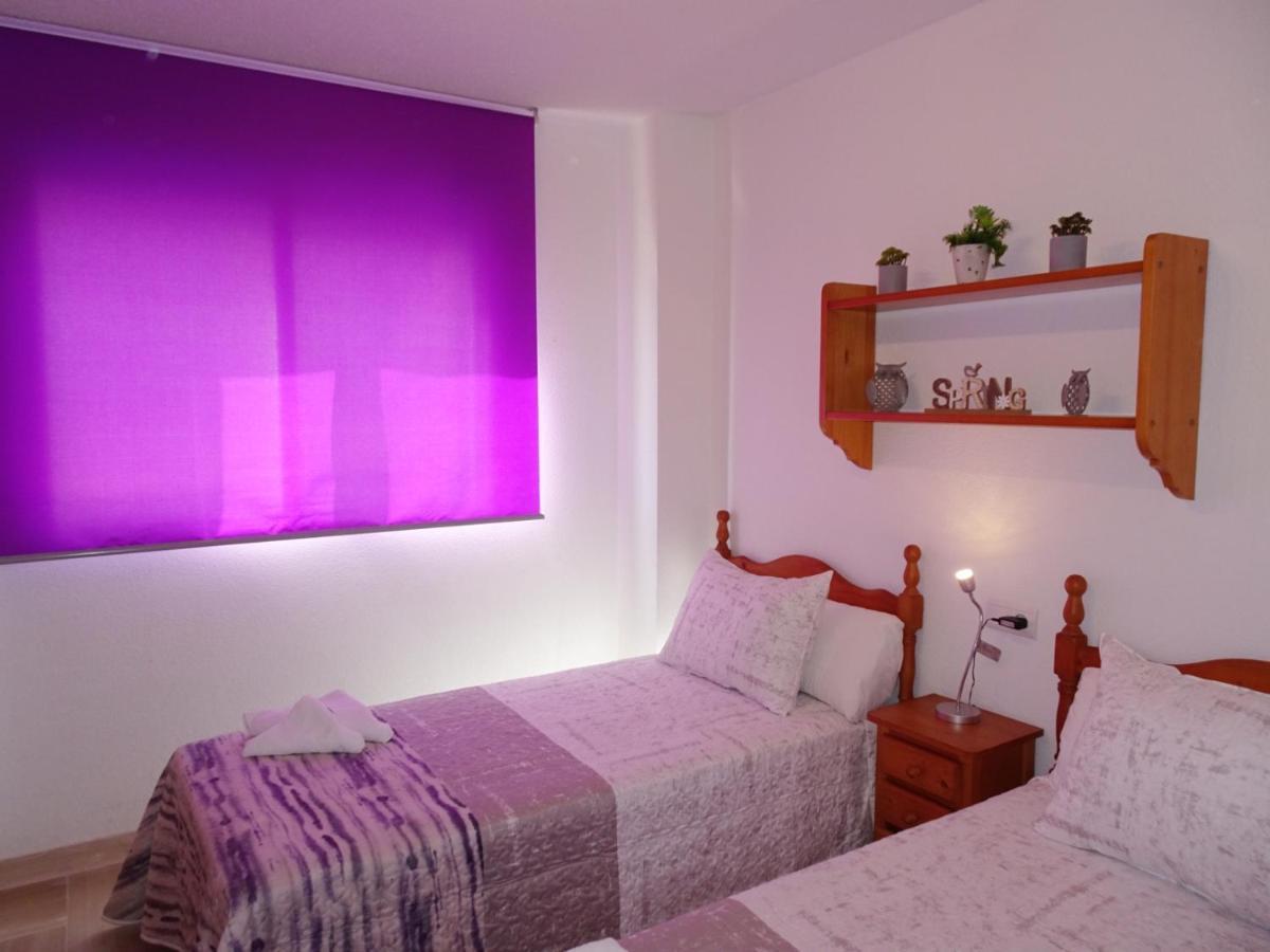 Apartament Aigua Blava Primera Linea - Alquiler Solo Familias Playa de Gandia Zewnętrze zdjęcie